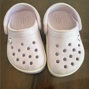 baby crocs purple size 4
